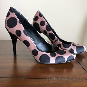 Polka dot Jessica Simpson pumps